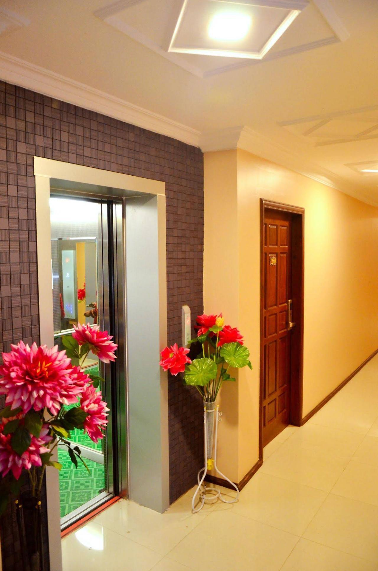 Golden City Light Hotel Mandalay Exterior photo