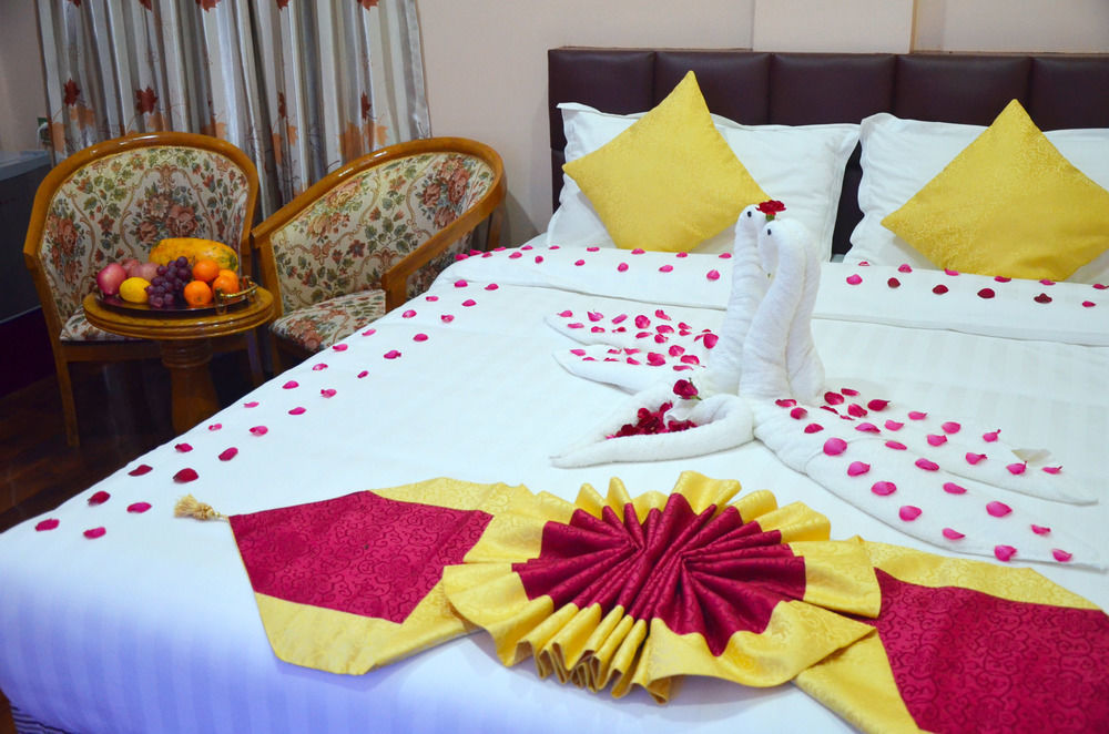Golden City Light Hotel Mandalay Exterior photo
