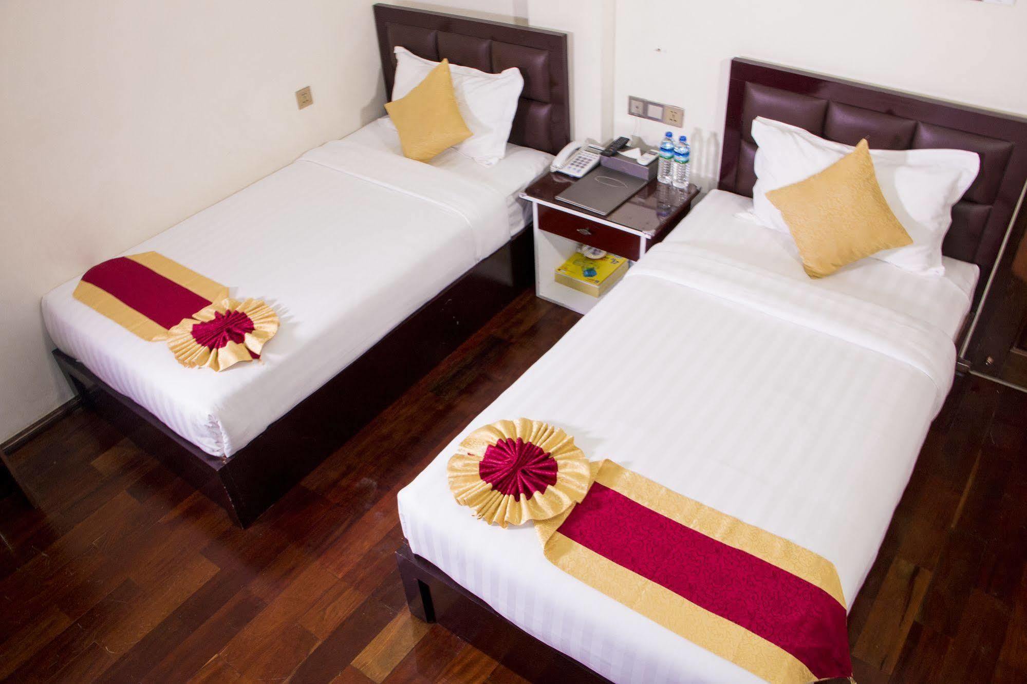 Golden City Light Hotel Mandalay Exterior photo