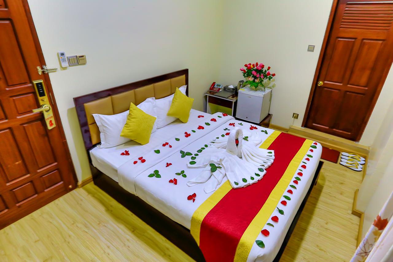Golden City Light Hotel Mandalay Exterior photo