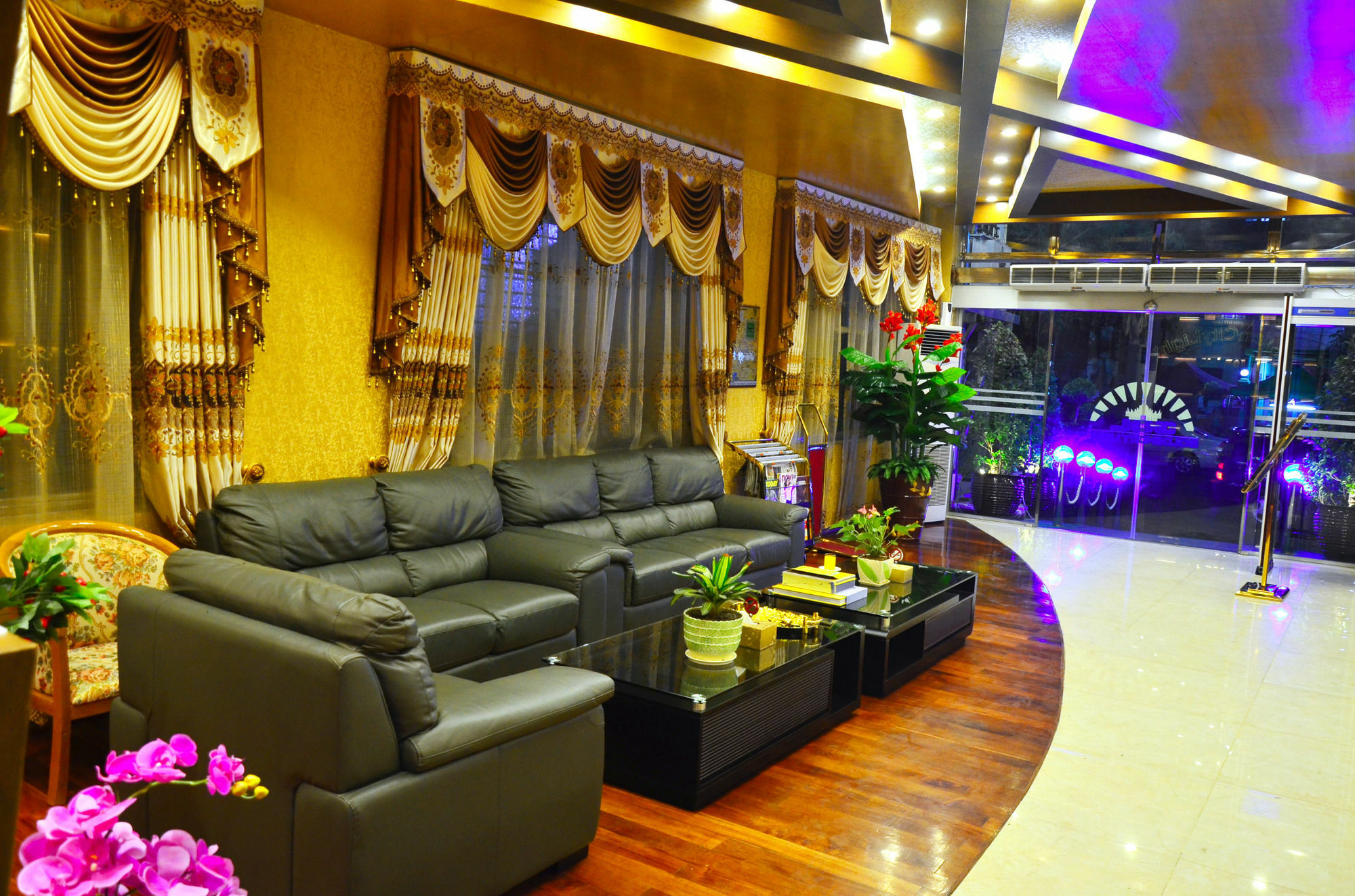 Golden City Light Hotel Mandalay Exterior photo